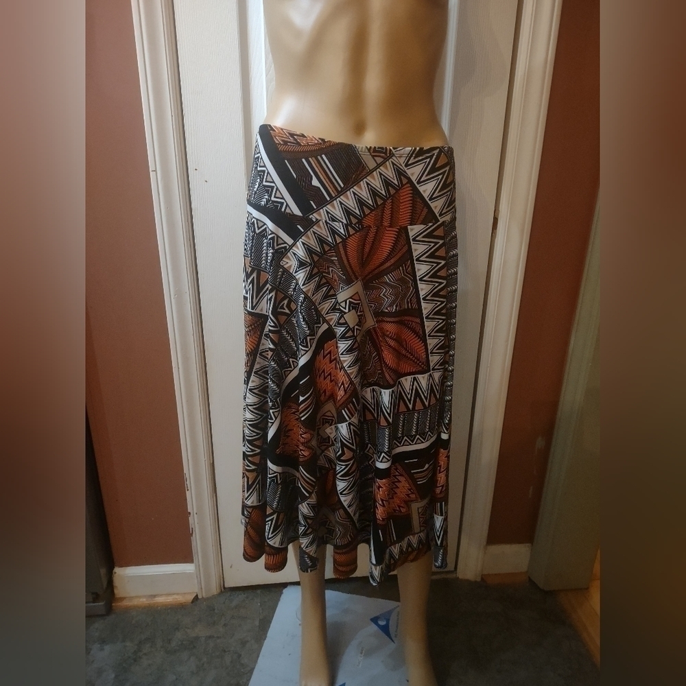 East 5th women's size medium soft stretchy skirt